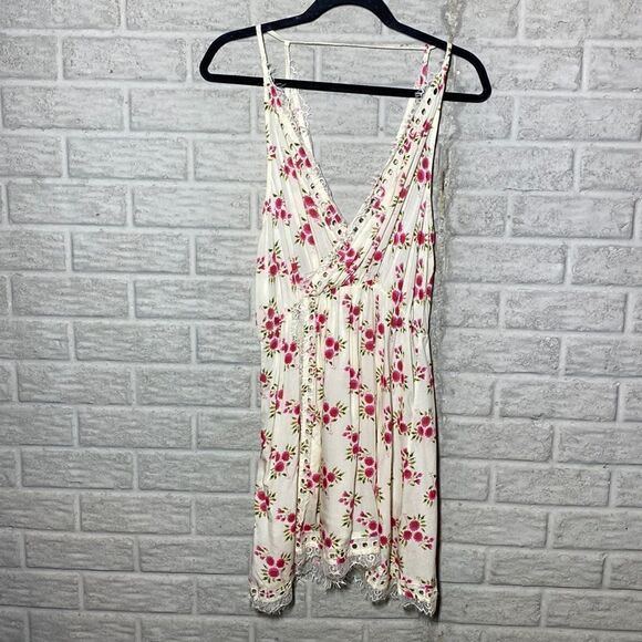 NWT MSRP $88 Free People Paradise City Slip Women's Size Medium - Picture 2 of 7